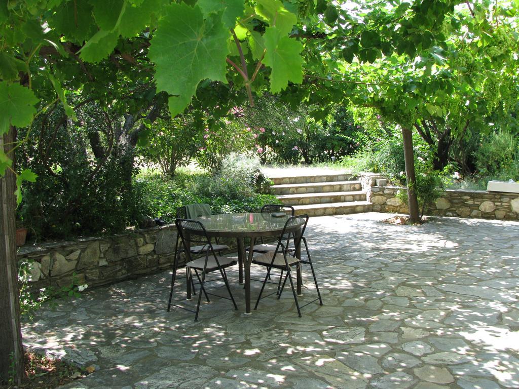 Traditional Stonehouse Ποτιστικά Εξωτερικό φωτογραφία