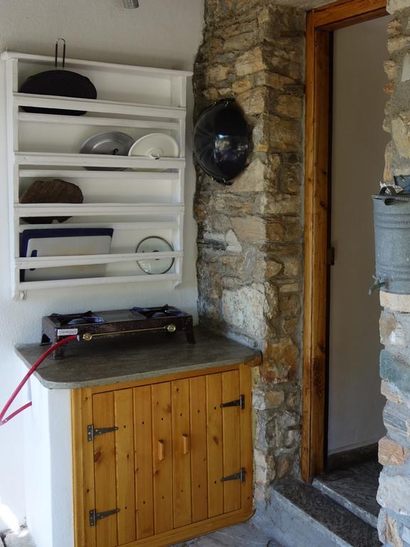 Traditional Stonehouse Ποτιστικά Εξωτερικό φωτογραφία