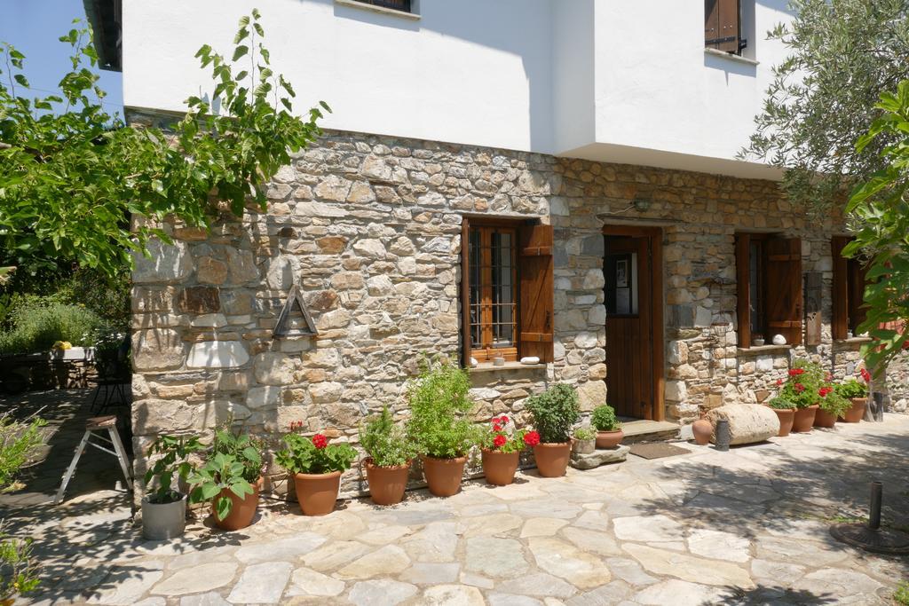 Traditional Stonehouse Ποτιστικά Εξωτερικό φωτογραφία
